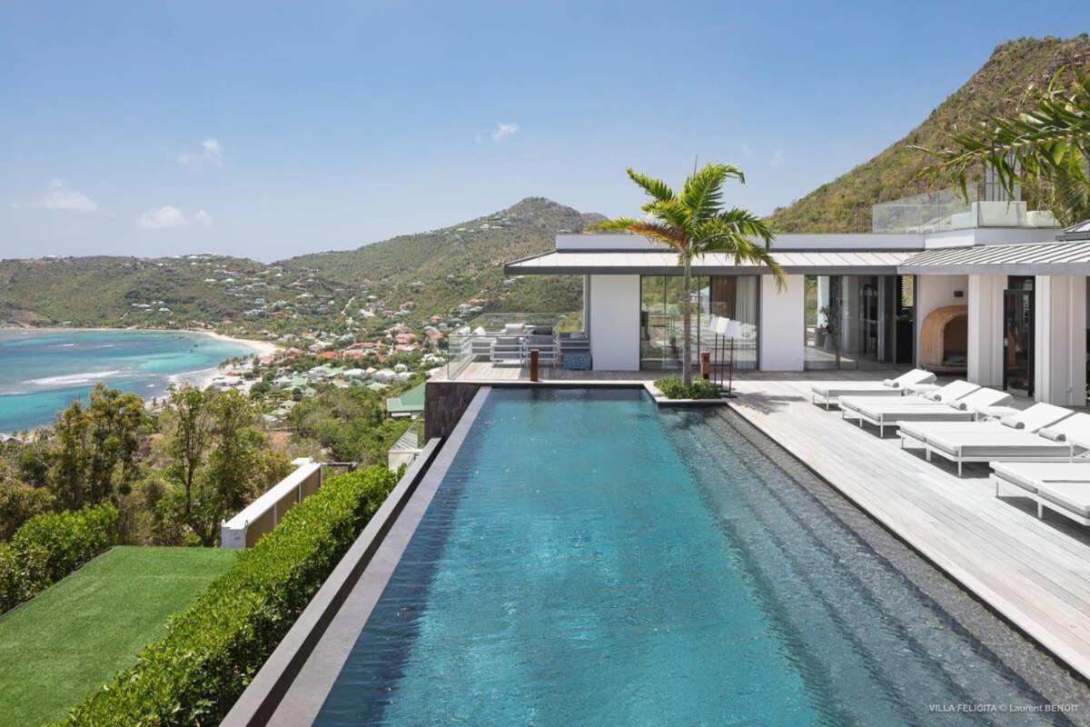 On A Hill Side Villa With Superb Amenities St. Barthelemy Extérieur photo