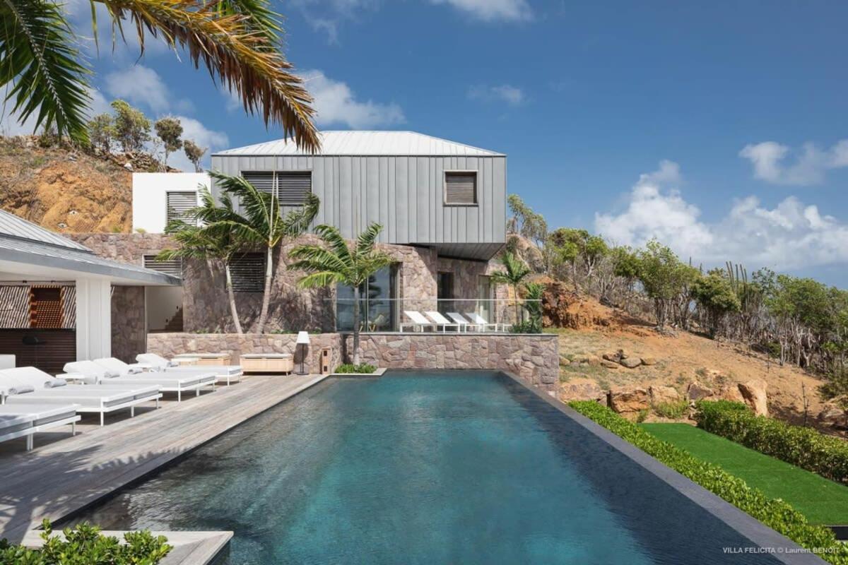 On A Hill Side Villa With Superb Amenities St. Barthelemy Extérieur photo