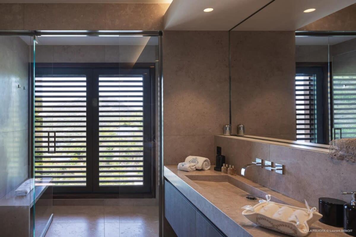 On A Hill Side Villa With Superb Amenities St. Barthelemy Extérieur photo