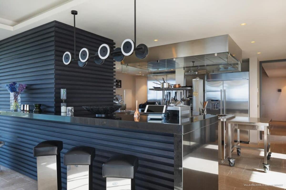 On A Hill Side Villa With Superb Amenities St. Barthelemy Extérieur photo