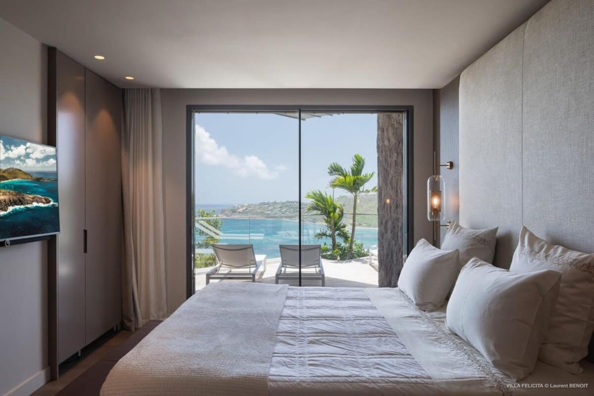 On A Hill Side Villa With Superb Amenities St. Barthelemy Extérieur photo