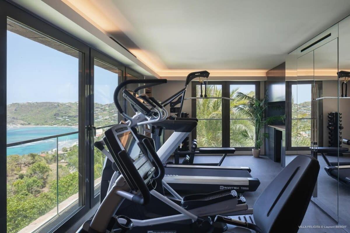 On A Hill Side Villa With Superb Amenities St. Barthelemy Extérieur photo